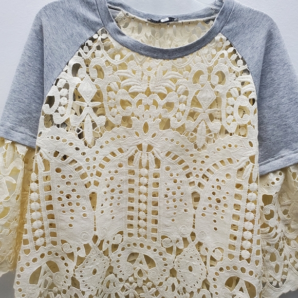 Crochet Raglan Top Boho Boutique Casual Meets Chic Size M - EUC! Boho A… - Picture 3 of 15